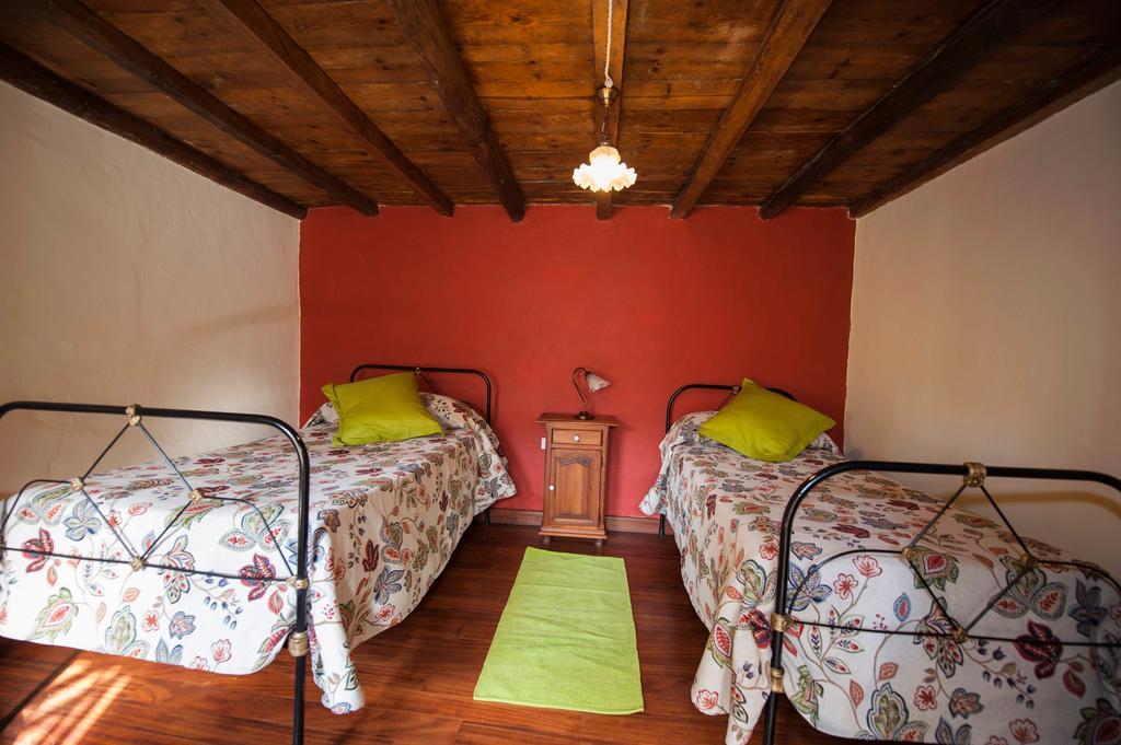 Гостьовий будинок Casa Vidal Ґія-де-Ісора Екстер'єр фото